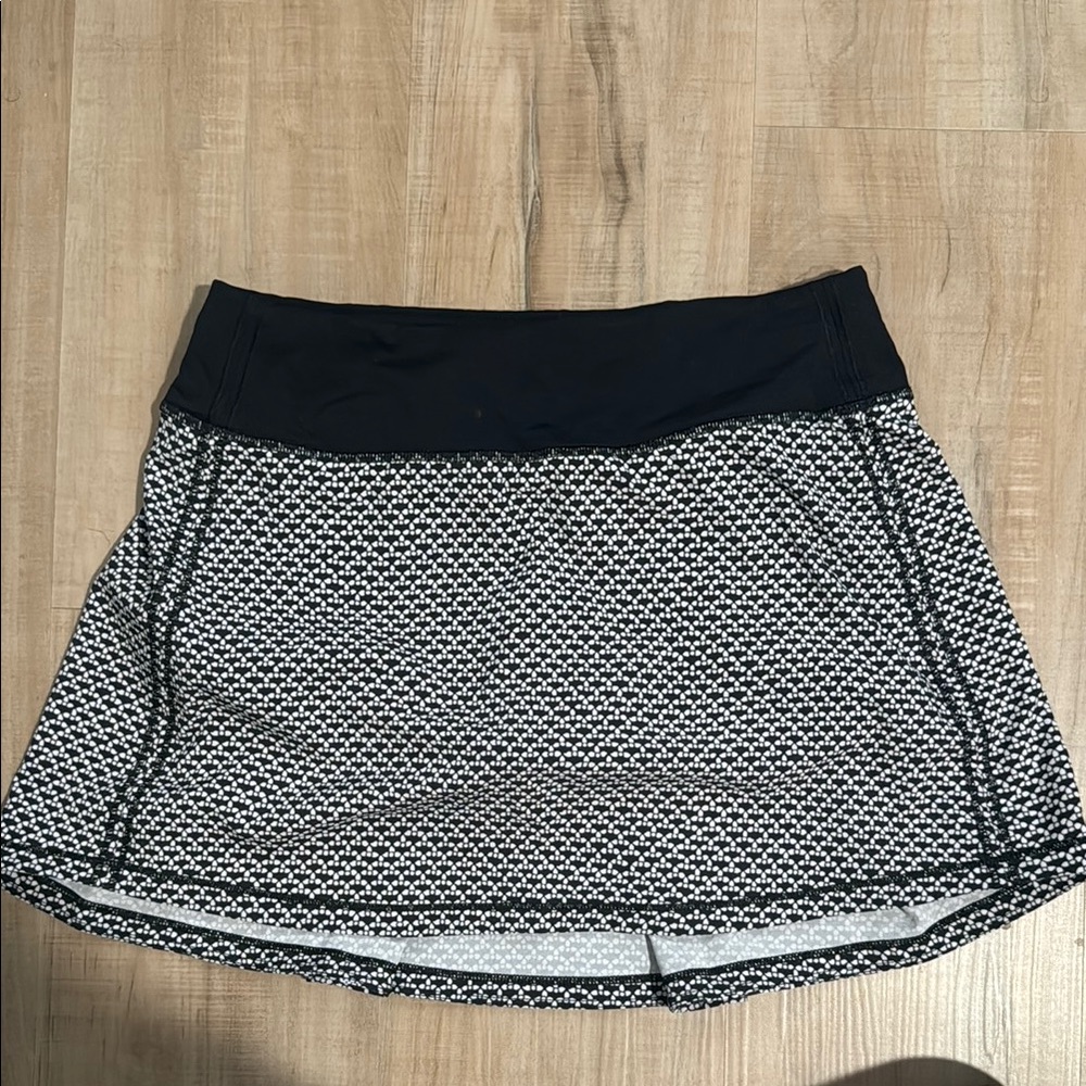 lululemon athletica Black and White Skirt